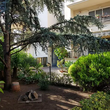 Bed & Breakfast L'oleandro *
